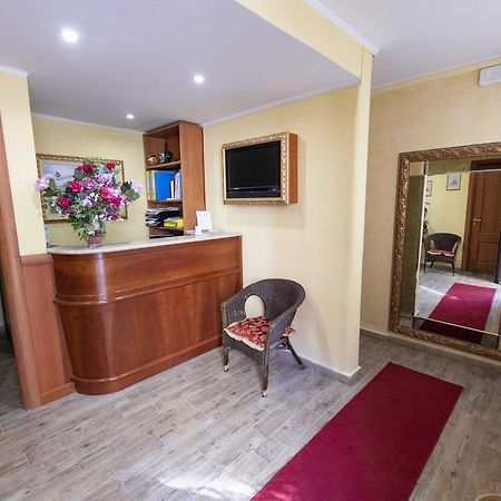 Monti Guest House - Affittacamere Rzym Zewnętrze zdjęcie