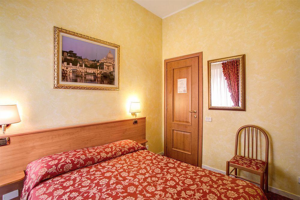 Monti Guest House - Affittacamere Rzym Zewnętrze zdjęcie